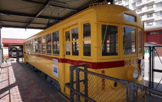住宅街に現れた公園♪電車好きの子どもたち集まれ☆神明都電車庫跡公園☆