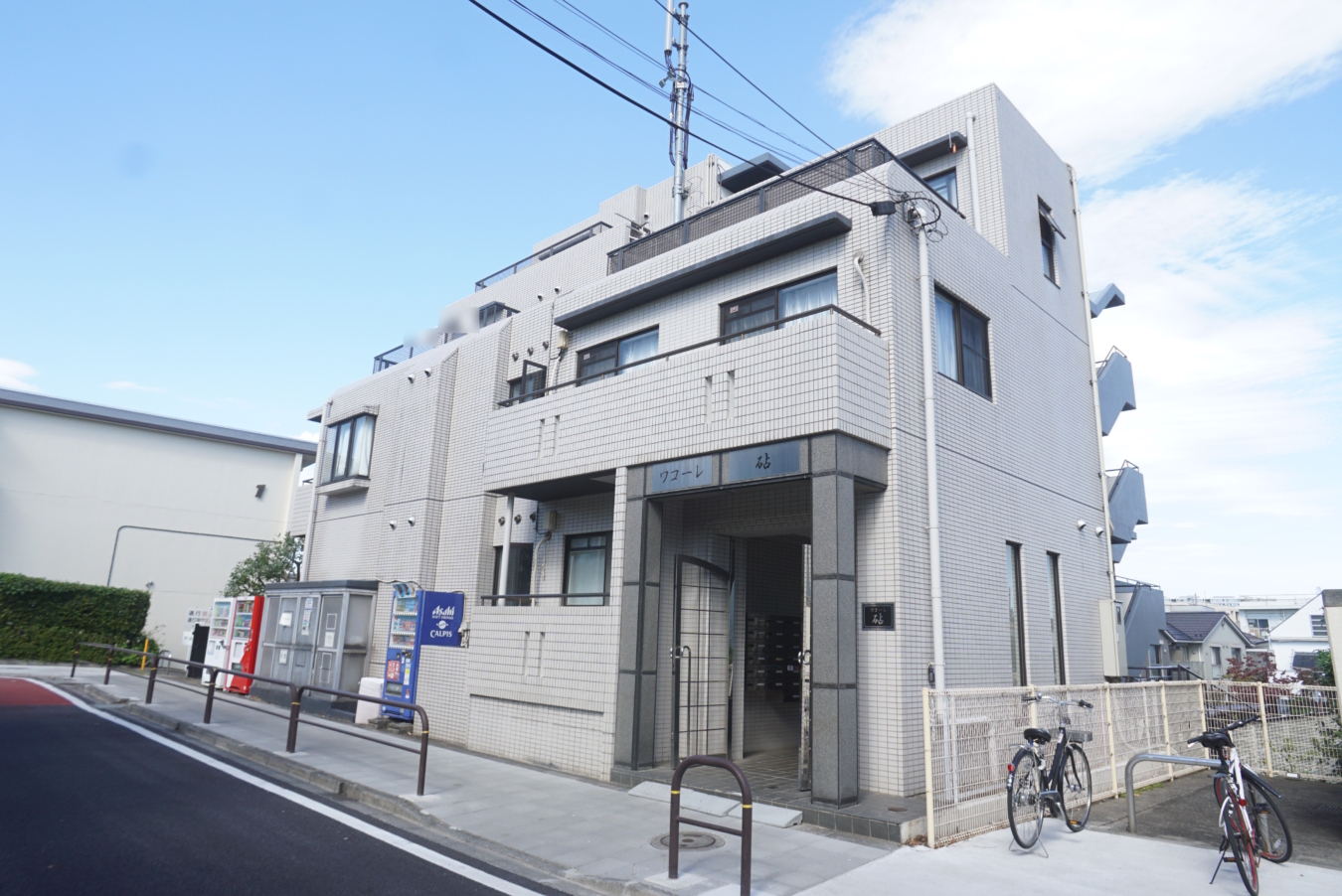 オートロック付きマンション！【ワコーレ砧】
