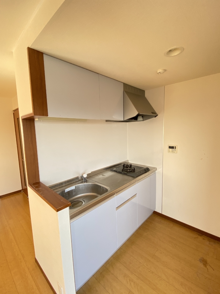 ☆全室角部屋・インターネット使用料無料のマンション（華秀久留美マンション）☆