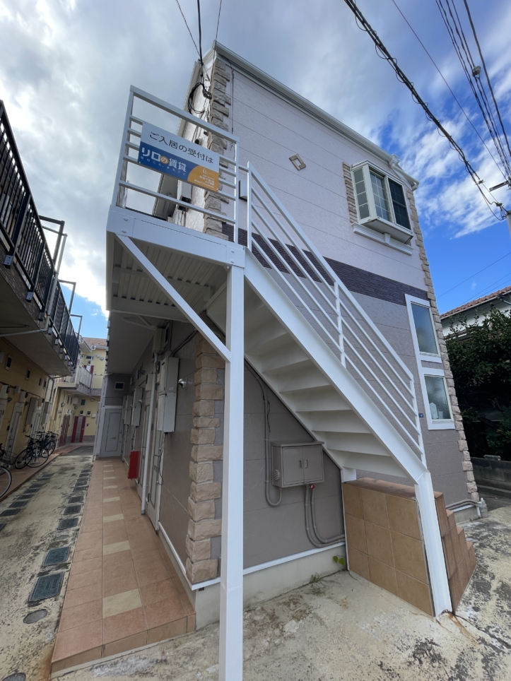 人気のデザイナーズアパート☆【開運ハイム屏風浦】