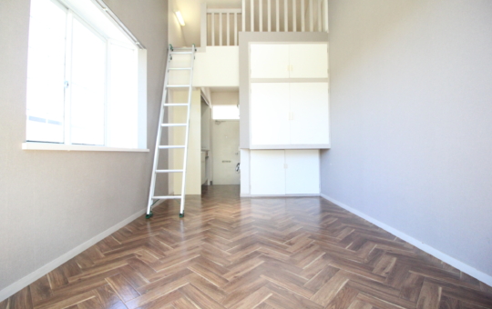 便利な収納・ロフト付きのお部屋★【Ｃａｓａ　ｄｏ　Ｍ（カサドエム）】