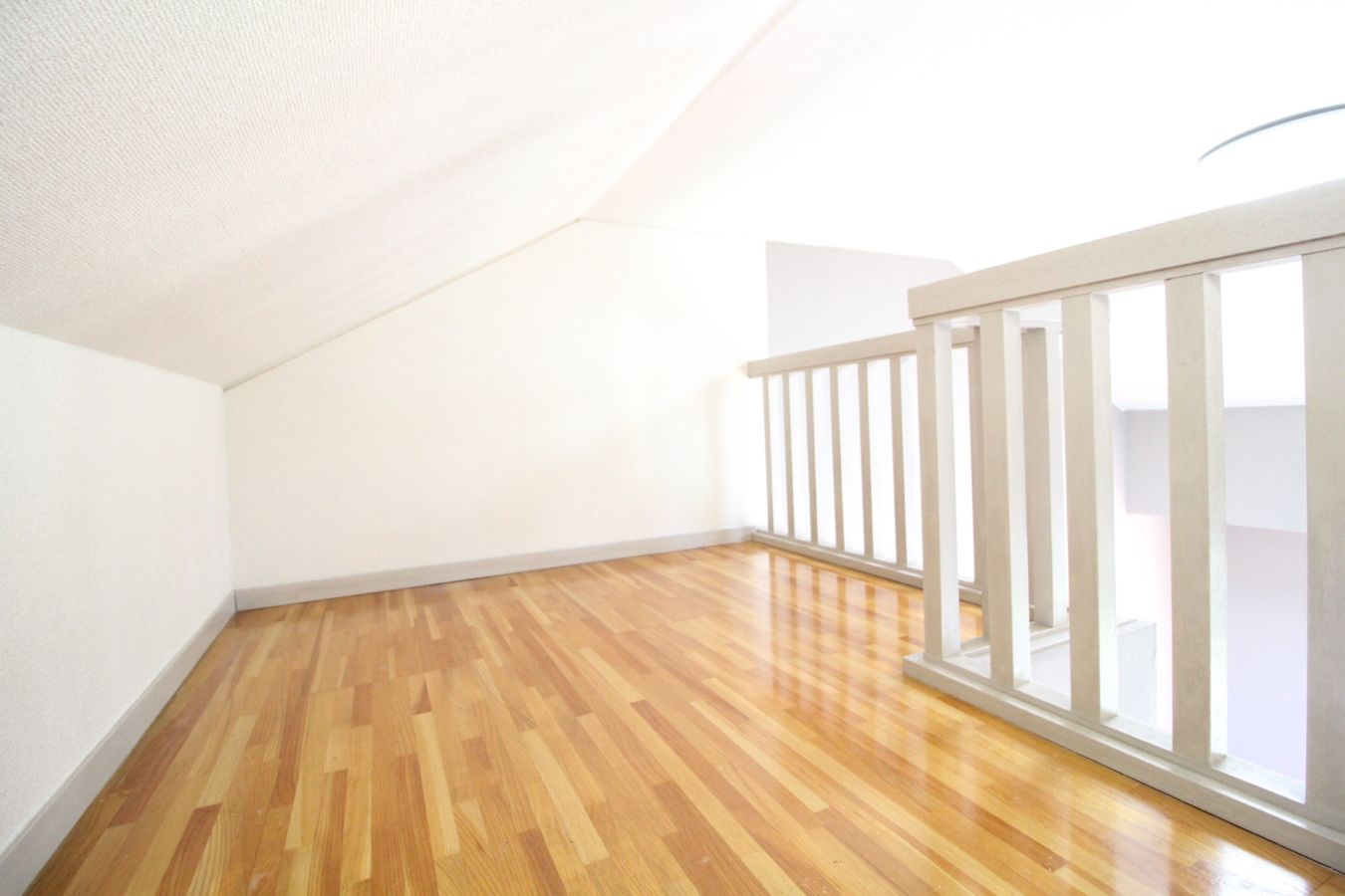 便利な収納・ロフト付きのお部屋★【Ｃａｓａ　ｄｏ　Ｍ（カサドエム）】