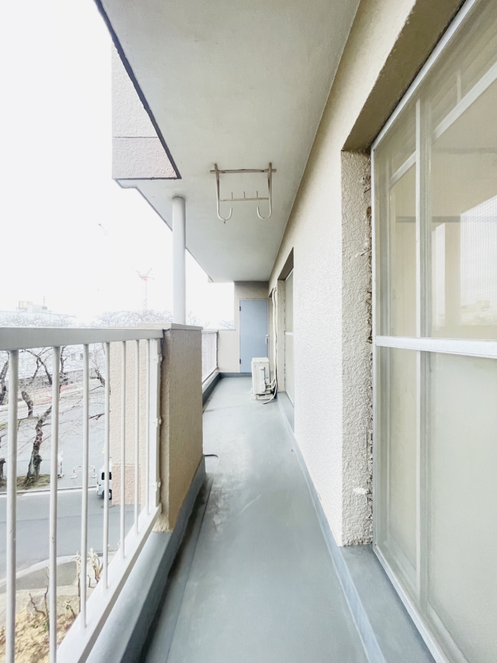 【左近山団地２街区２号棟】敷地内駐車場完備の分譲マンションタイプです♪