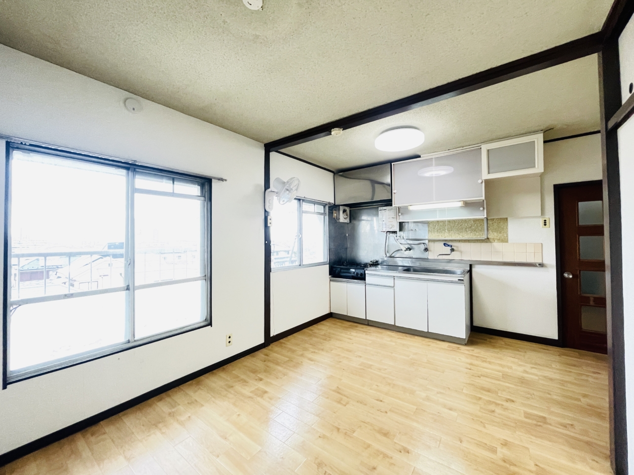 【左近山団地２街区２号棟】敷地内駐車場完備の分譲マンションタイプです♪