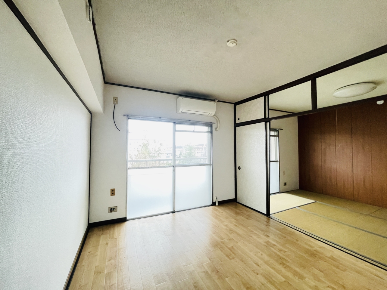 【左近山団地２街区２号棟】敷地内駐車場完備の分譲マンションタイプです♪