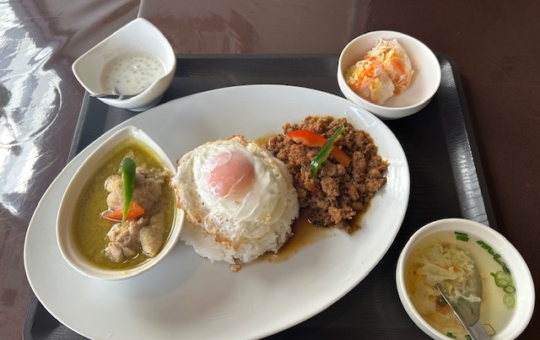 【田端】腹ペコなあなたにおすすめ！田端のタイ料理で満腹ランチ【ポム】