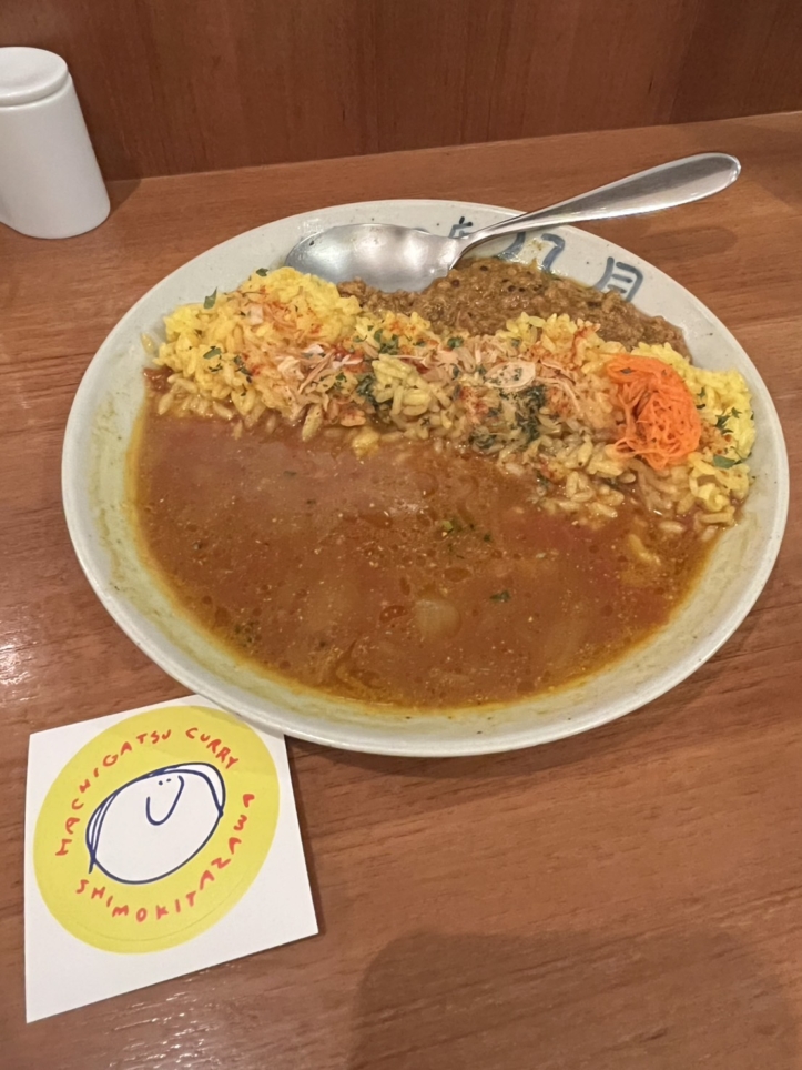 下北のカレー屋さん【カレーの店　八月】