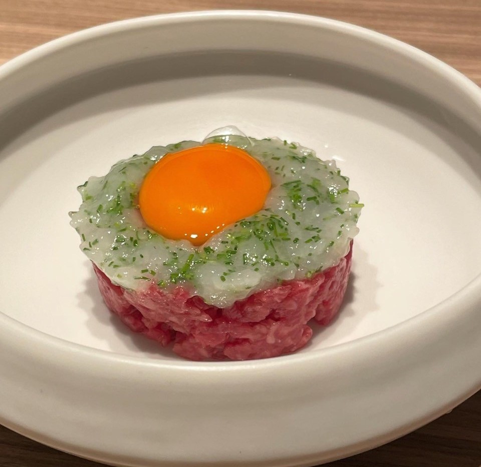 A5ランクの国産黒毛和牛のみ使用！【うしごろ】