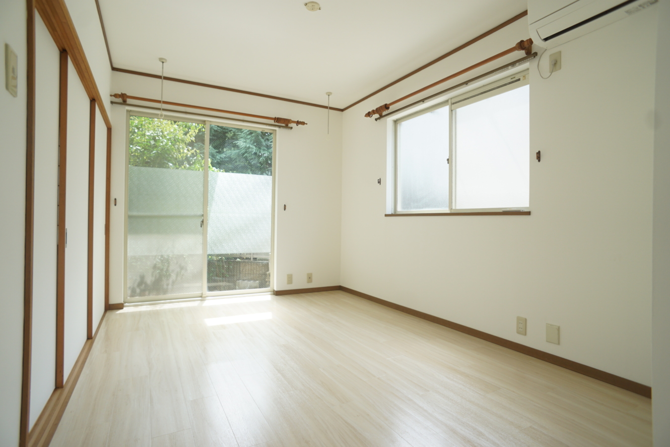 76㎡越え！テラスハウス【経堂５丁目貸家】