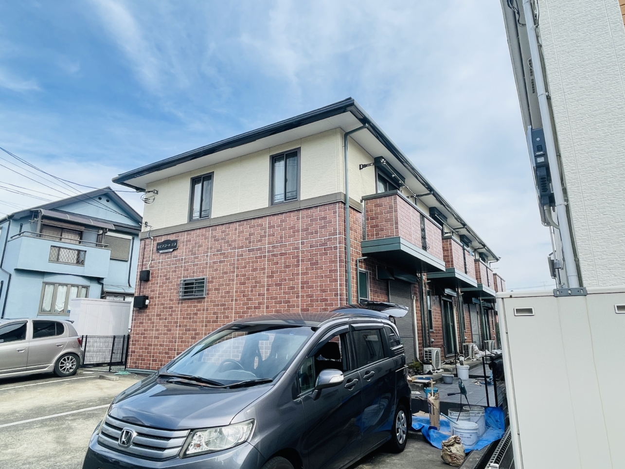 【セピアコートミネ】閑静な住宅街にある　無料駐車場付きテラスハウス☆