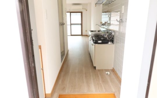 充実した近隣施設に広々1R☆アーバンハイツ☆
