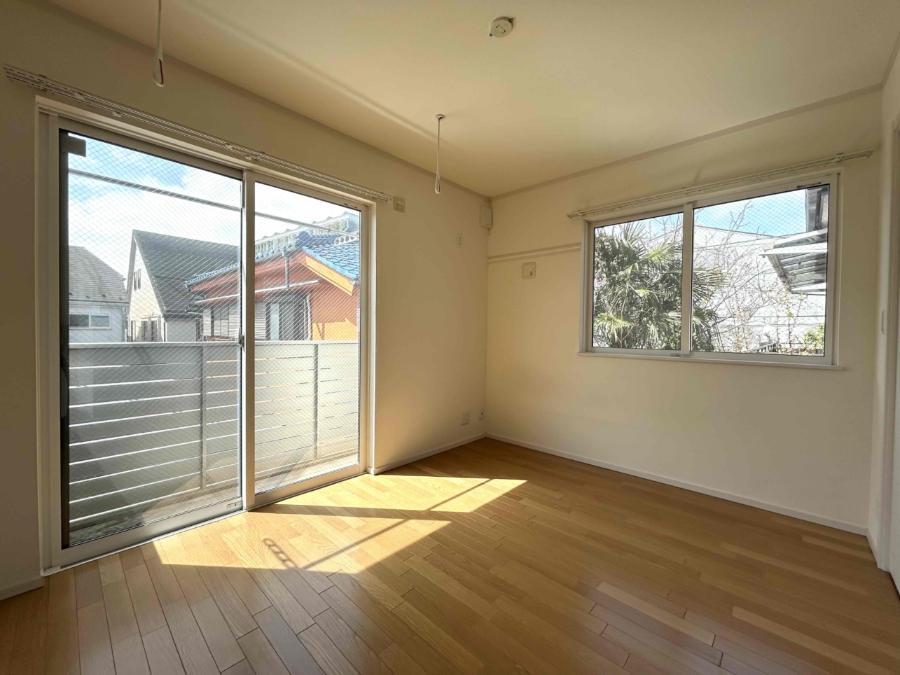 ２人入居可！LDK10.5帖のお部屋です♪（エスポワール）