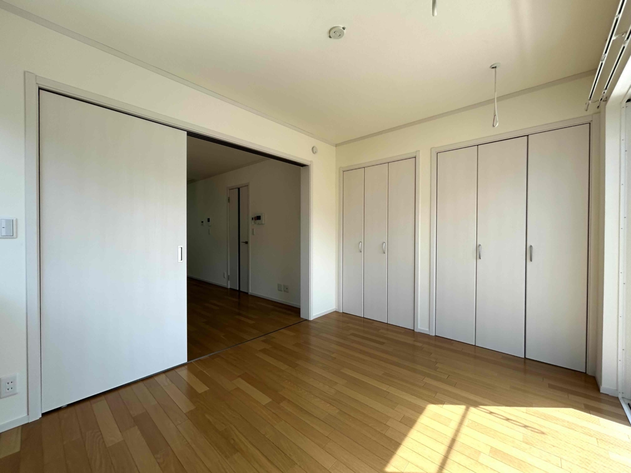 ２人入居可！LDK10.5帖のお部屋です♪（エスポワール）