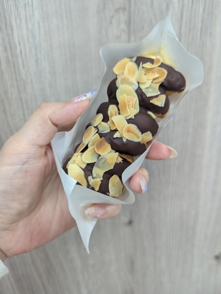 サクサクの食感が抜群に美味しいスイーツパン🍞