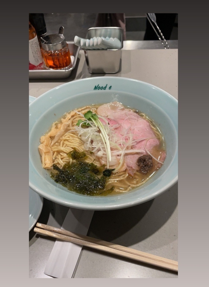 〆にラーメンはいかがですか？【餃子と〆の店 Nood e】