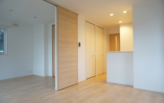【2人入居可☆1SLDK】3路線利用可☆カウンターキッチンのあるお部屋＜ウッドヴィラ＞