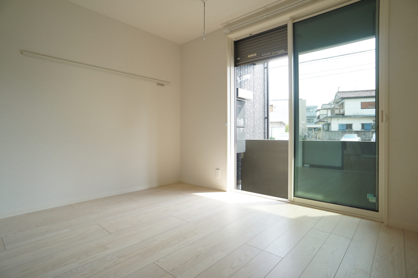 積水ハウスの築浅！１LDKのお部屋☆（いずみハイム）