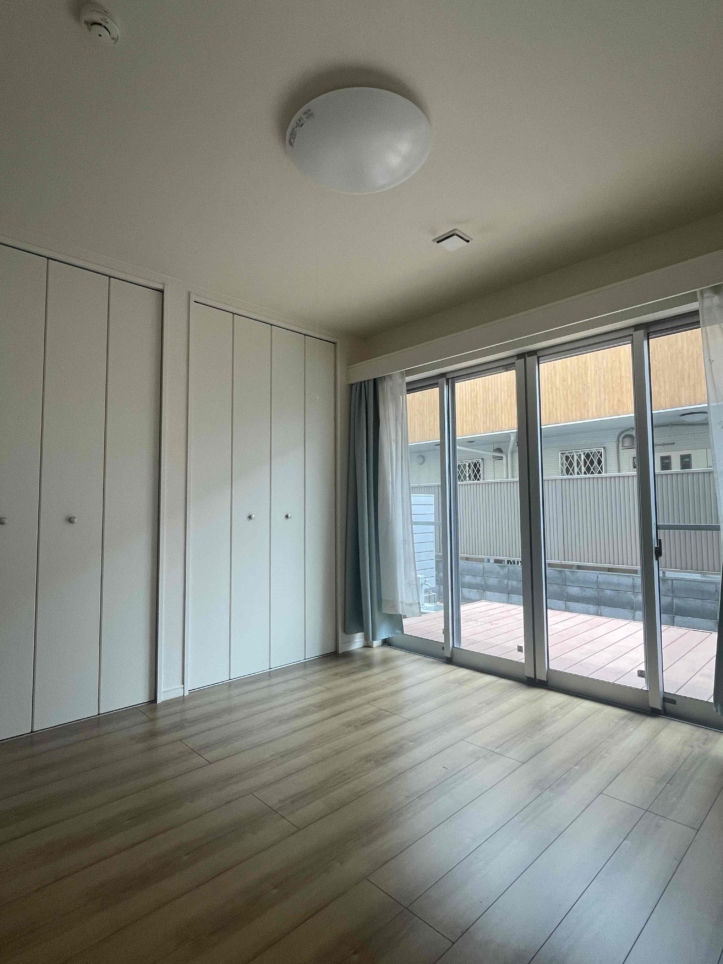 一橋学園徒歩７分！LDKに吹き抜けロフト付きの２LDKのお部屋です(ラルジュ一ツ橋Ⅱ)