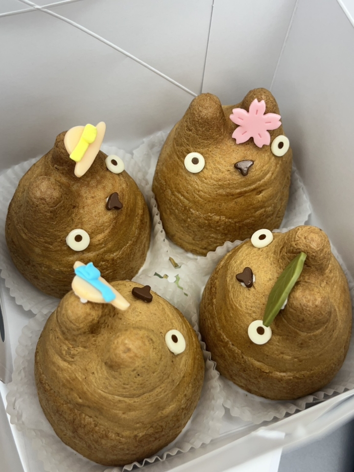 トトロのシュークリーム専門店【白髭のシュークリーム工房】