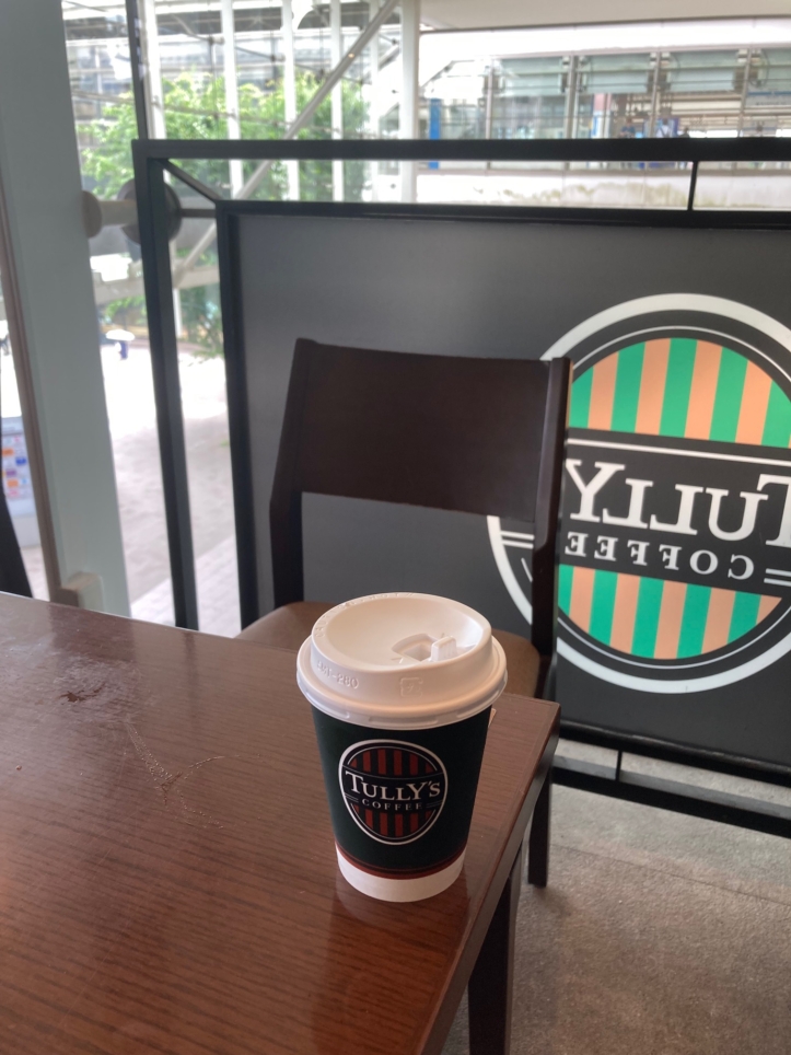 タリーズコーヒー 経堂コルティ店にて一息・・・