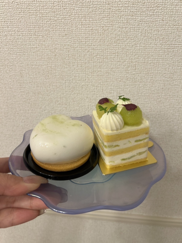 パリ発・世界一号店！リベルテ パティスリー ブーランジェリー♪