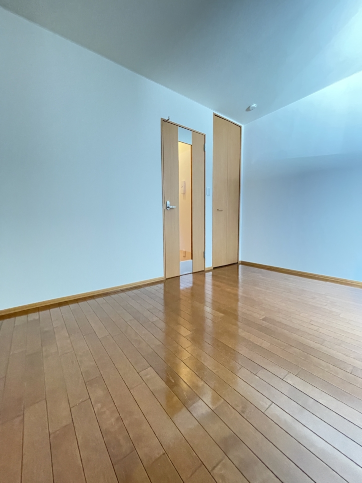 【都営三田線 蓮根駅】☆人気の旭化成施工☆バストイレ別！コンビニ目の前で夜道も安心♪＜メゾンブランシュ＞