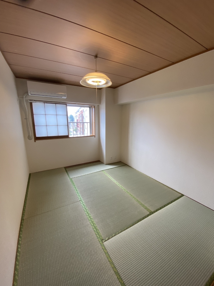 都会の真ん中～新宿御苑6F眺望の良いお部屋に住む～＜ハイホーム本陣＞