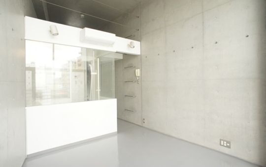 駅徒歩1分のデザイナーズ空間！apple studio flats♪