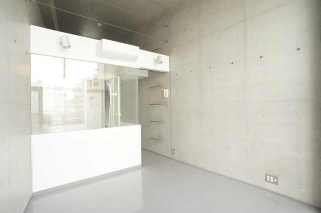 駅徒歩1分のデザイナーズ空間！apple studio flats♪