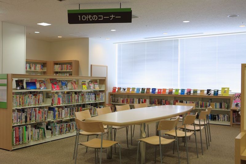 【東池袋直結】夏休み終盤・・子どもの課題もここで終わらせよう！暑さも凌げる、豊島区立中央図書館へ行ってきた♪