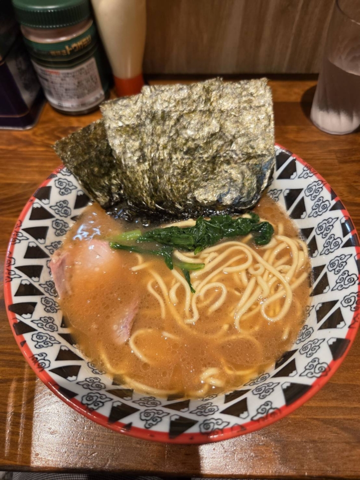 今年3月オープンの人気家系ラーメン『いんなみ家』