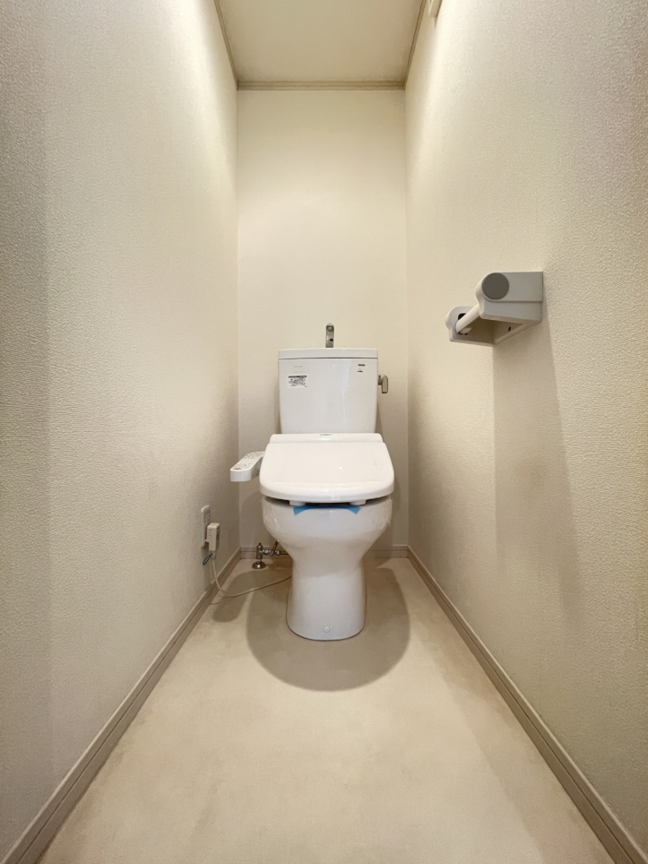 ２面採光でお部屋が明るい♪　最寄り駅まで3分以内！　～アザーレ西横浜A棟～