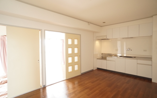 狛江では中々見つからない3LDKマンション☆