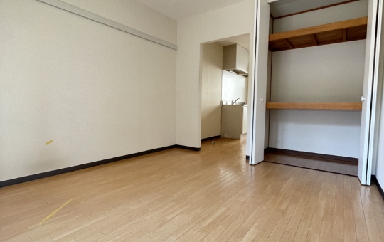 セブンイレブン徒歩1分☆【フラッツM】（大塚・帝京大学駅）