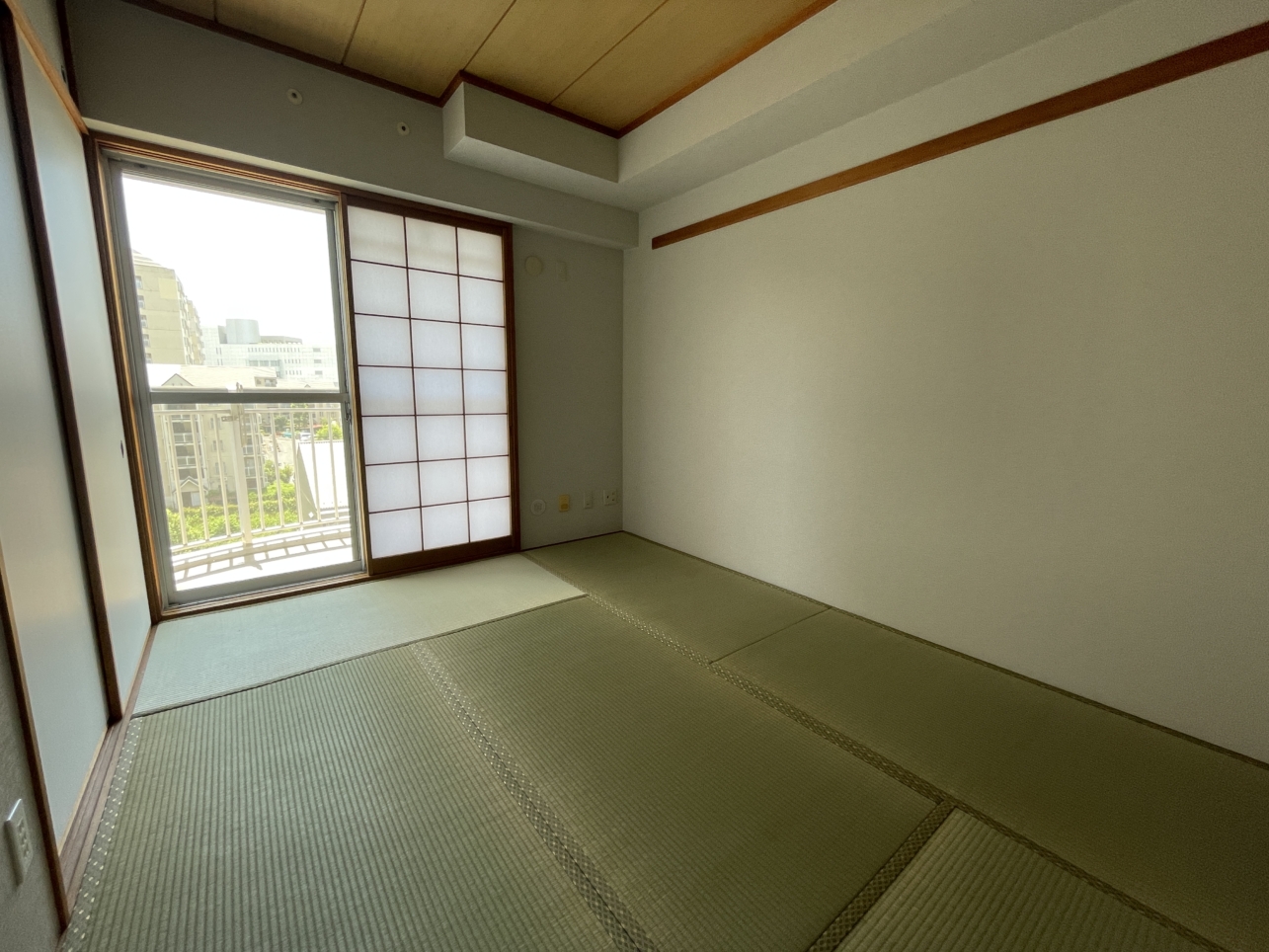 リフォームしました！☆エストラーセ長池4号棟☆(京王堀之内駅徒歩10分)