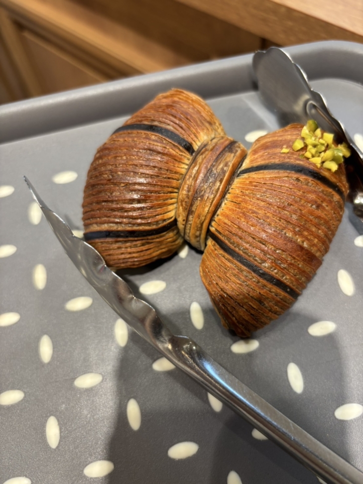 パン商店MAS-ふんわり香るピスタチオ◎ 心ほどけるパン！