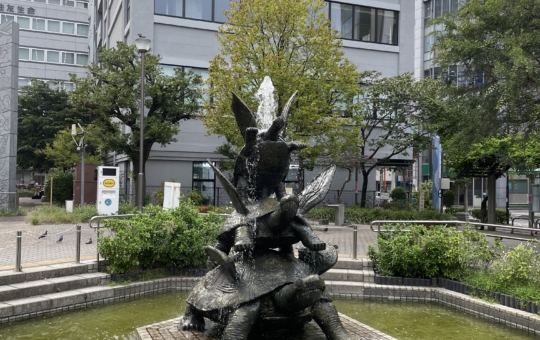 亀のモニュメントがかわいい♪亀戸駅すぐ！癒しのスポット「亀戸駅前公園」