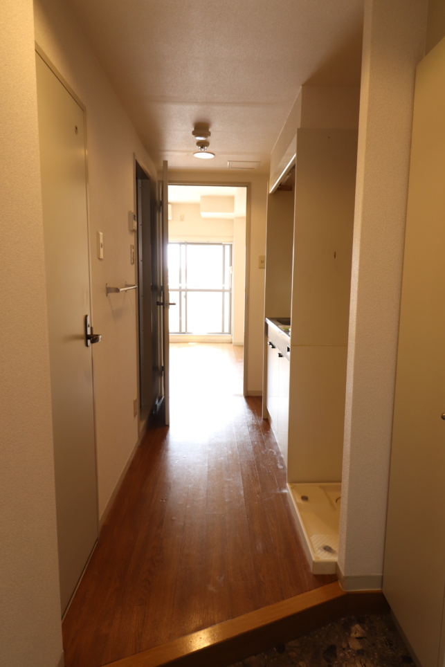中央大学のすぐ目の前！眺望もよし！☆Sora Residence☆(中央・明星大学駅徒歩3分)