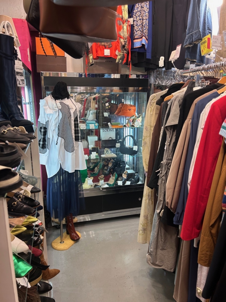 駅チカ！商店街でイチオシの古着屋【ORBITAL（オービタル）】