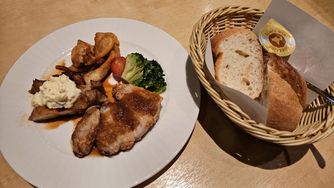 ランチしながら昼呑みもあり贅沢な気分も味わえる(^^♪　《YEBISU BAR エミオ石神井公園店》