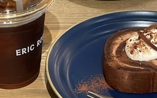 スタバの創作メンバーが手掛けたハイクオリティの☕CAFE☕