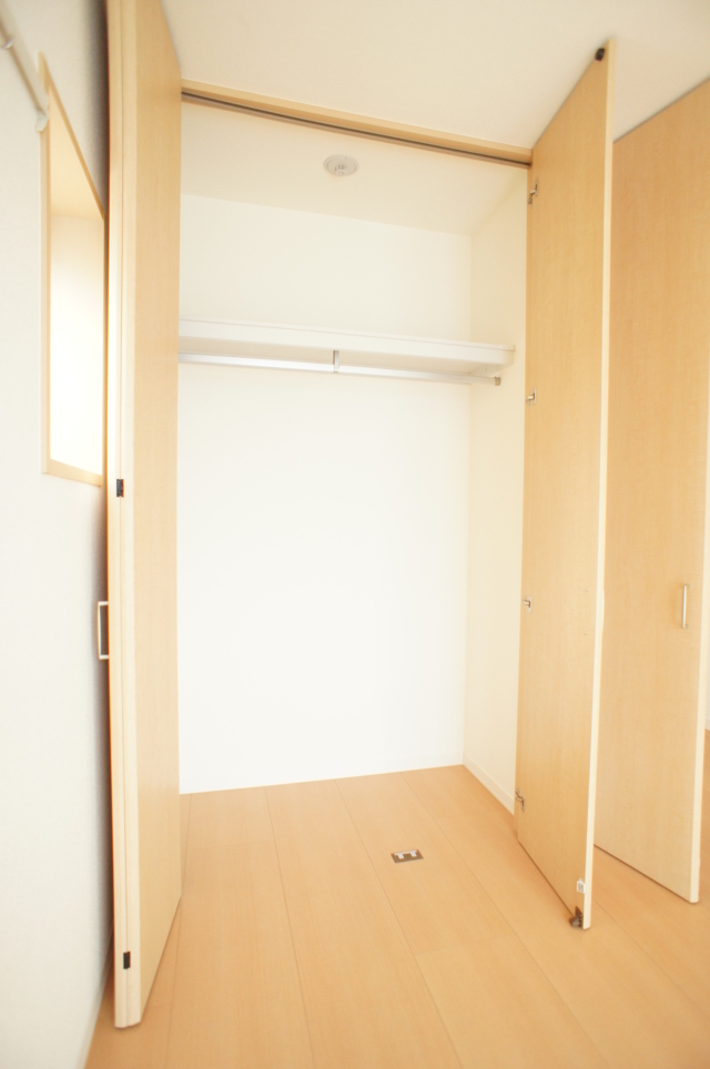 築浅☆　Ｈｏｍｅ　Ｔｉｌｉａ 301