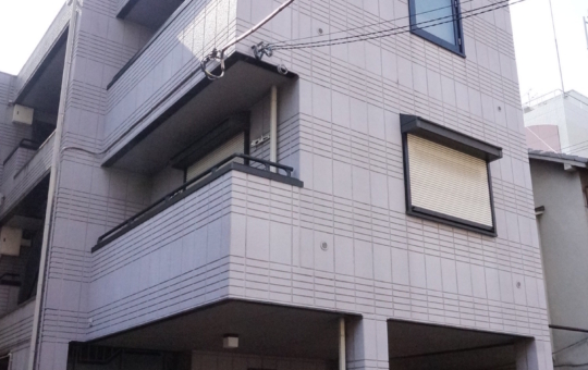 山手線日暮里駅徒歩10分＆3駅利用可で便利♪自転車置き場無料・バストイレ別の1K＜メゾン・ラメール＞