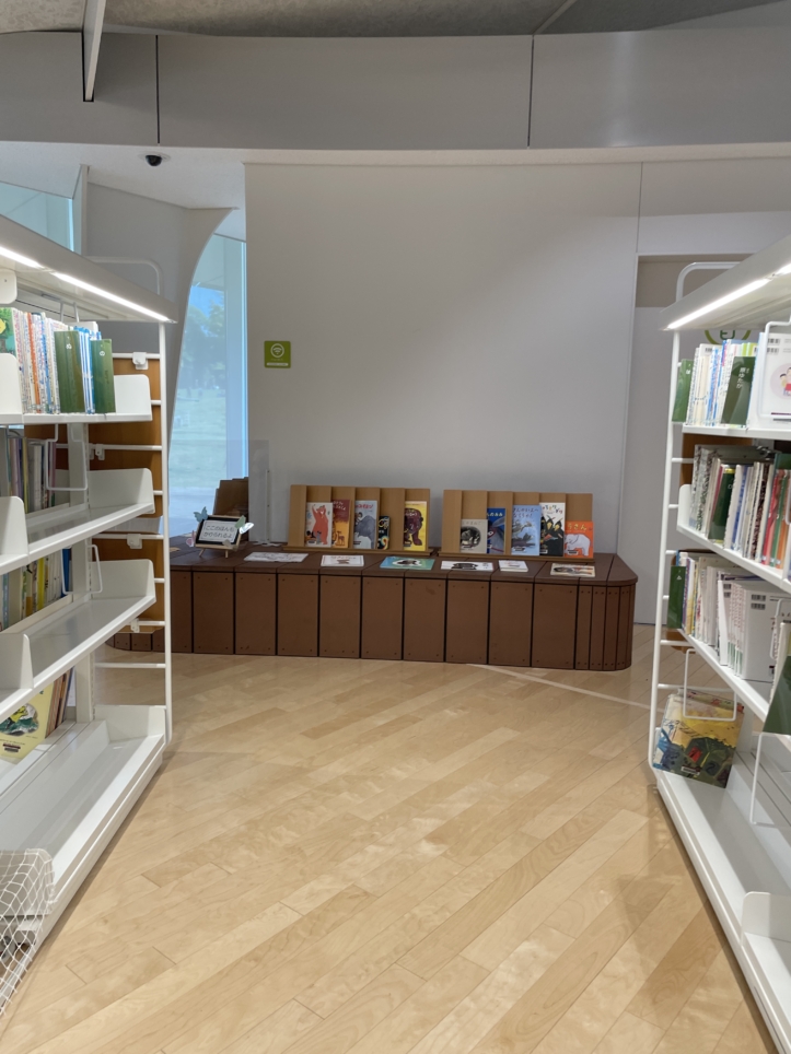 リニューアルオープン多摩市立中央図書館☆