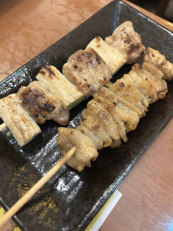 どこかレトロな焼き鳥屋さん☆【居酒屋ダイニングまる】