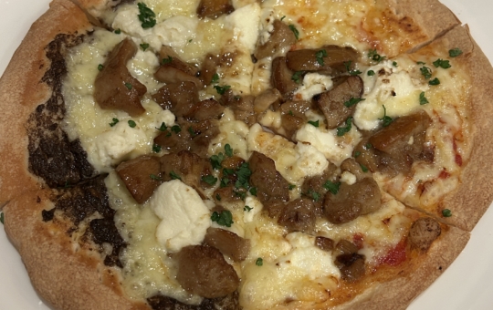 子連れ様でも安心！木の温かみを感じるおしゃれなピザ屋さん☆【ヒッコリーファーム】