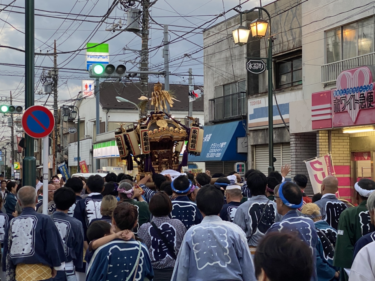 永福稲荷のお神輿！