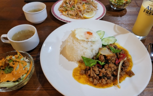 烏山エリアのグルメ🍛【AJIANA 烏山店】