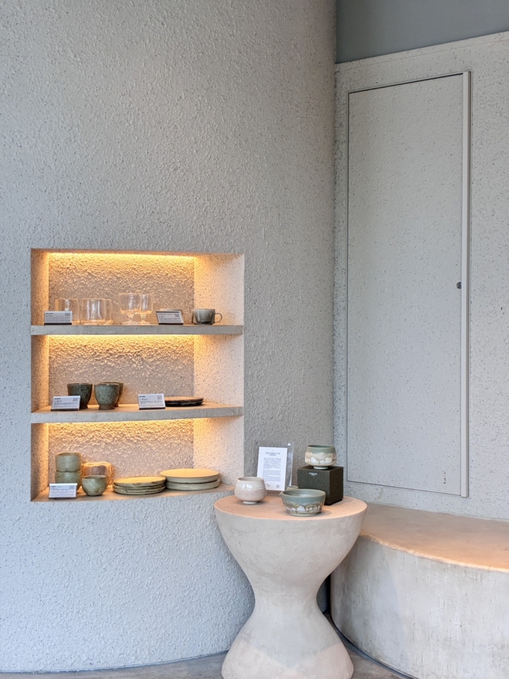 洗練された空間【THE CULTURAL COFFEEHOUSE】