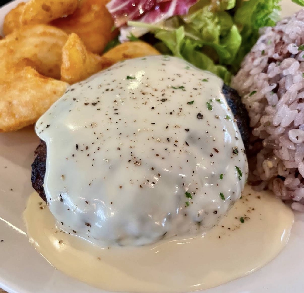 ☆愛犬と一緒に楽しめるカフェ☆【anea cafe SANGUBASHI】